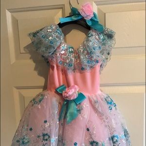 Pageant dress worn once. Sz 4